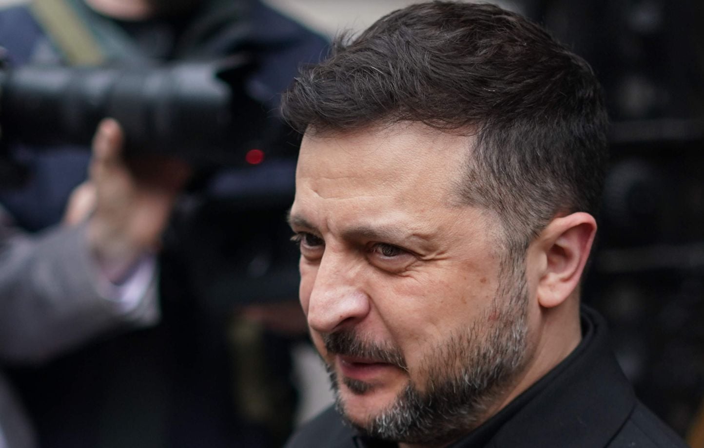 Kyiv choca contra un tren que une Crimea con Moscú, Zelensky no cederá Donbass… Kyiv choca contra un tren que une Crimea con Moscú, Zelensky no cederá Donbass…